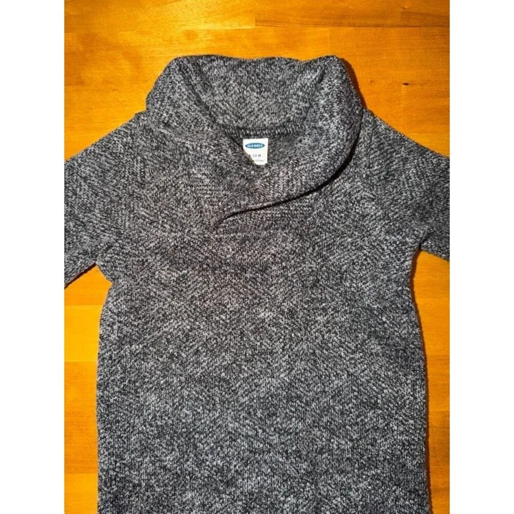 Baby Boys Old Navy Brand Gray Sweater Outfit Size 6-12 Months